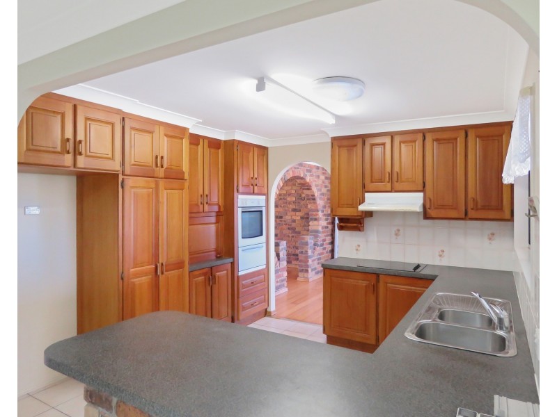 90 Gregory Street, Bowen QLD 4805