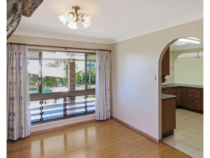 90 Gregory Street, Bowen QLD 4805