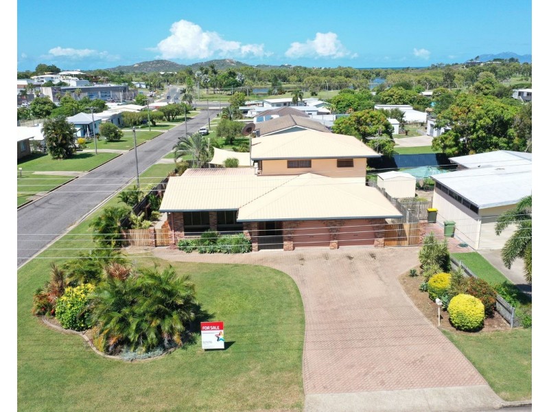 90 Gregory Street, Bowen QLD 4805