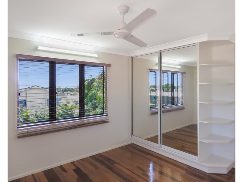 90 Gregory Street, Bowen QLD 4805