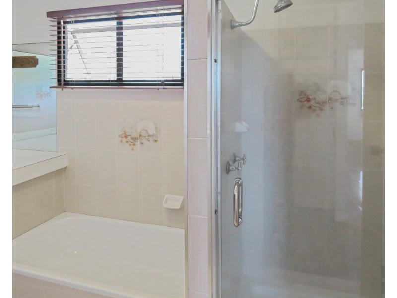 90 Gregory Street, Bowen QLD 4805