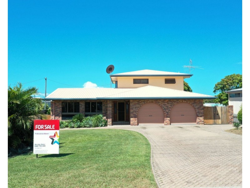 90 Gregory Street, Bowen QLD 4805