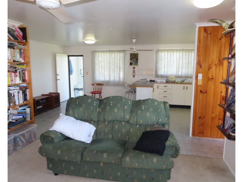 9 Brighton Road, Bowen QLD 4805