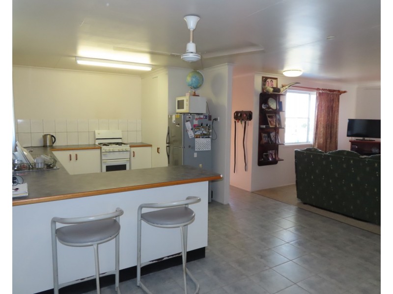 9 Brighton Road, Bowen QLD 4805