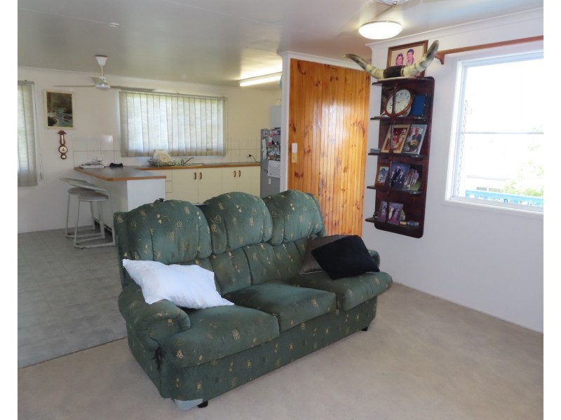 9 Brighton Road, Bowen QLD 4805