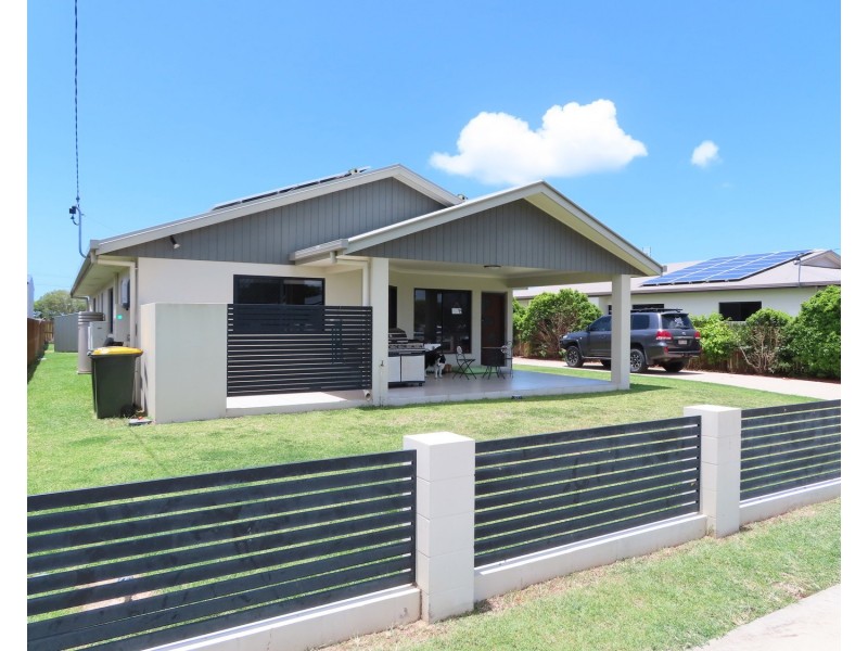 20 Matthews Street, Bowen QLD 4805