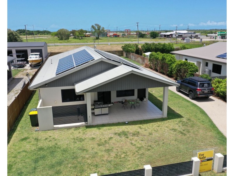 20 Matthews Street, Bowen QLD 4805