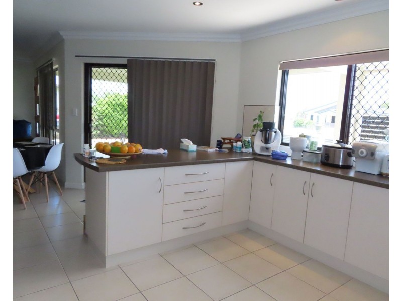 20 Matthews Street, Bowen QLD 4805