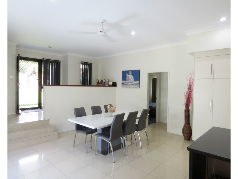 6 Allan Place, Bowen QLD 4805