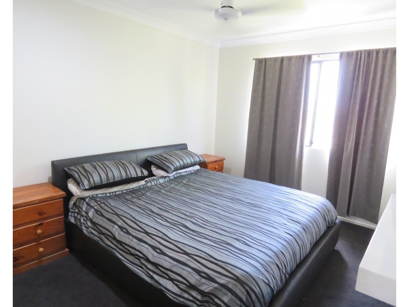 6 Allan Place, Bowen QLD 4805