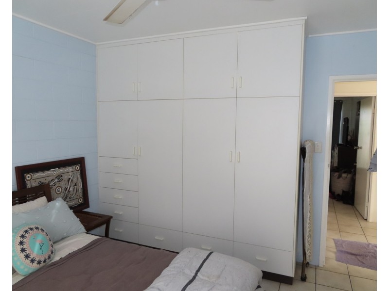 14 Livingstone Street, Bowen QLD 4805