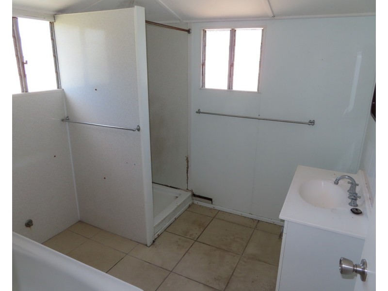 14 Livingstone Street, Bowen QLD 4805