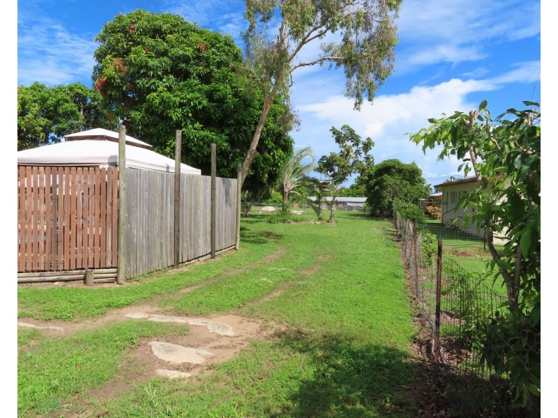 14 Livingstone Street, Bowen QLD 4805