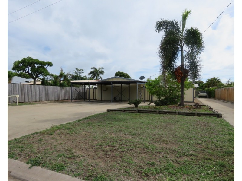 1/20 Marshall Street, Bowen QLD 4805