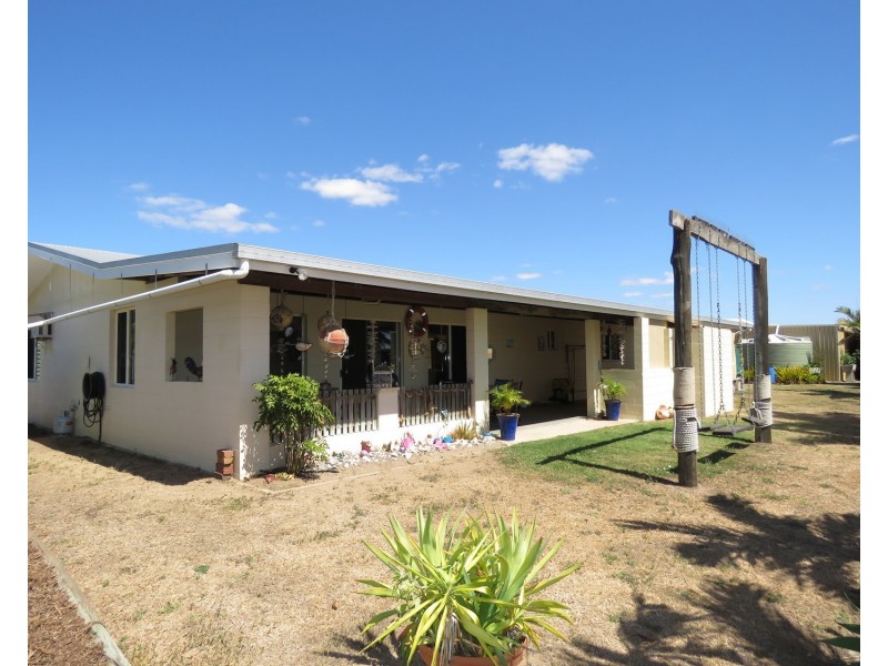 67 Avoca Road, Bowen QLD 4805