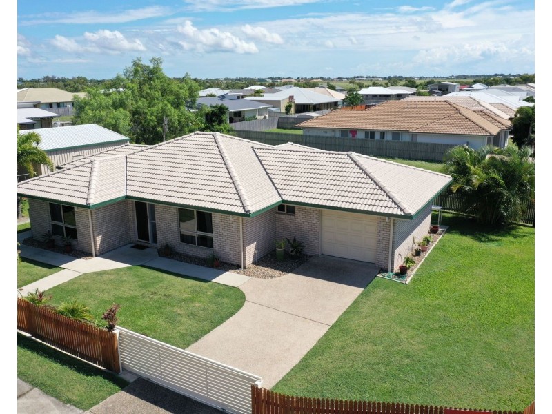 63 Banks Drive, Bowen QLD 4805