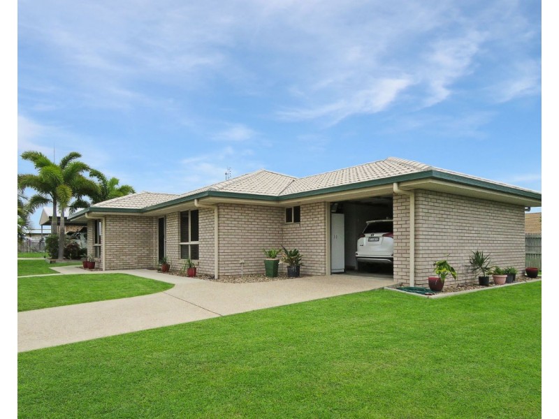 63 Banks Drive, Bowen QLD 4805