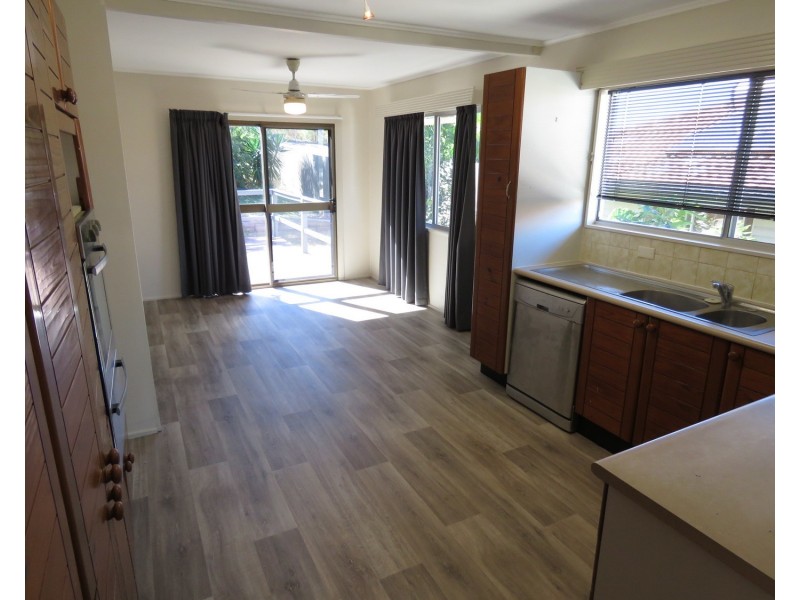 82 Leichhardt Street, Bowen QLD 4805