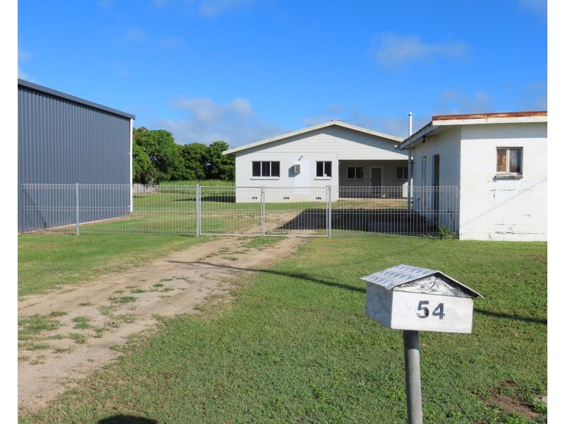 54 Don Street, Bowen QLD 4805