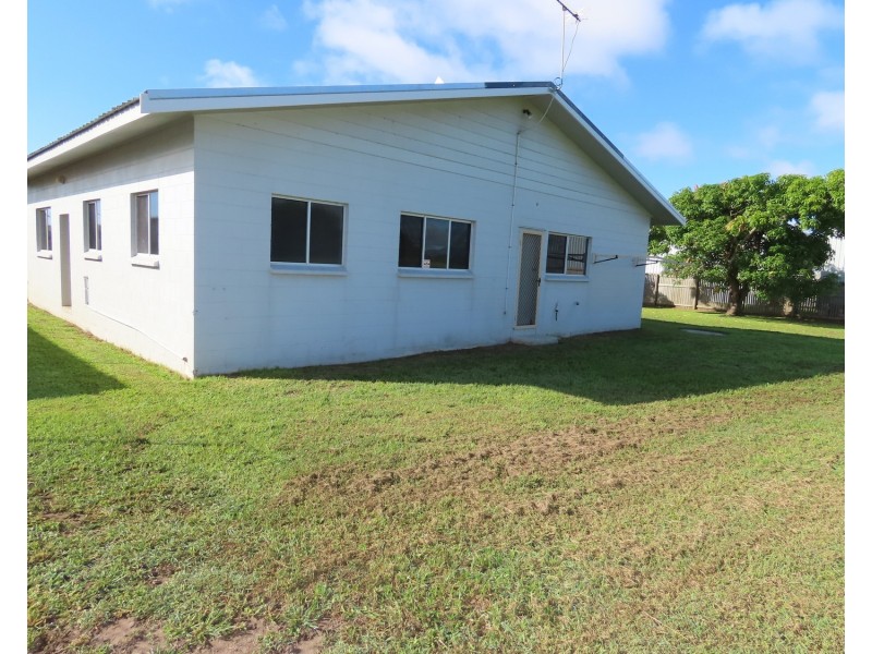54 Don Street, Bowen QLD 4805
