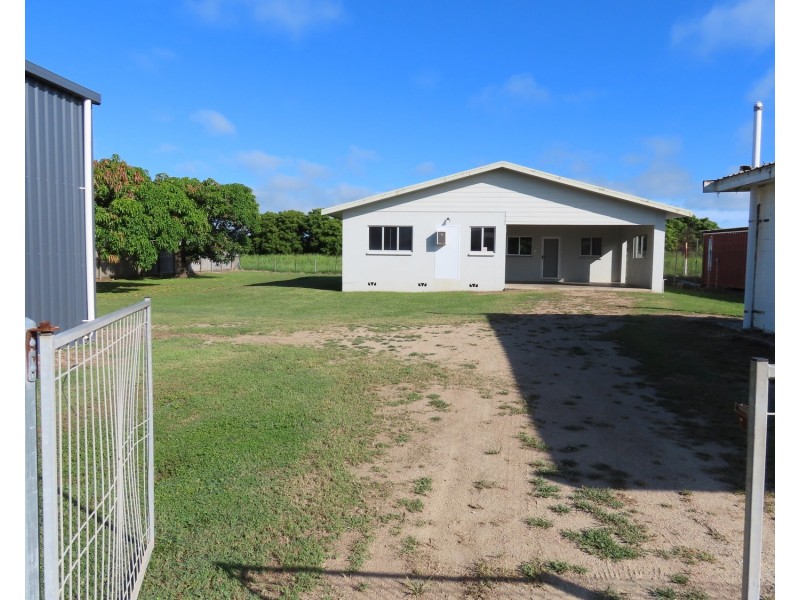 54 Don Street, Bowen QLD 4805