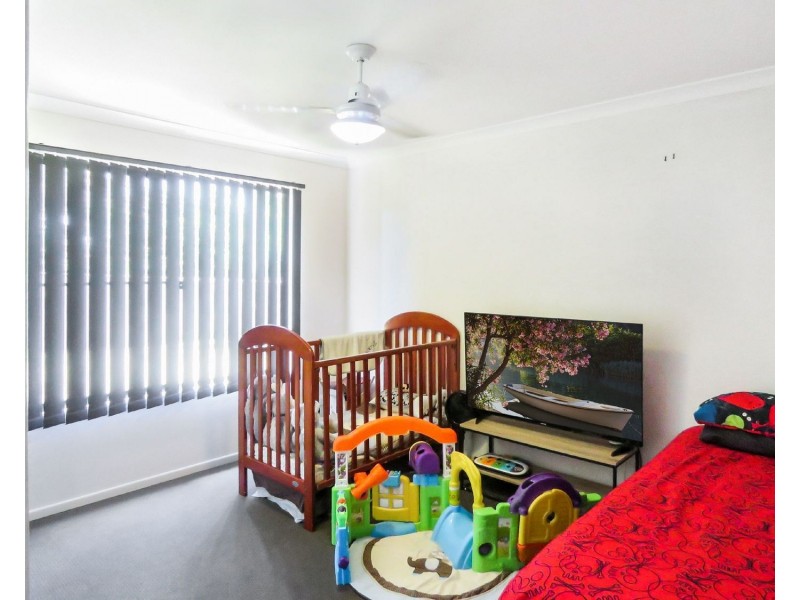 36 Crofton Street, Bowen QLD 4805