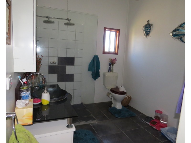2 Elphinstone Road, Bowen QLD 4805
