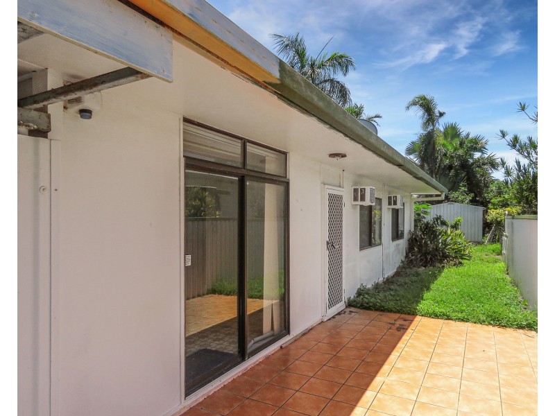 32  Creek Street, Bowen QLD 4805