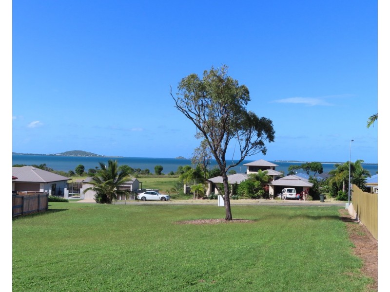 13-15 Marine Parade, Bowen QLD 4805