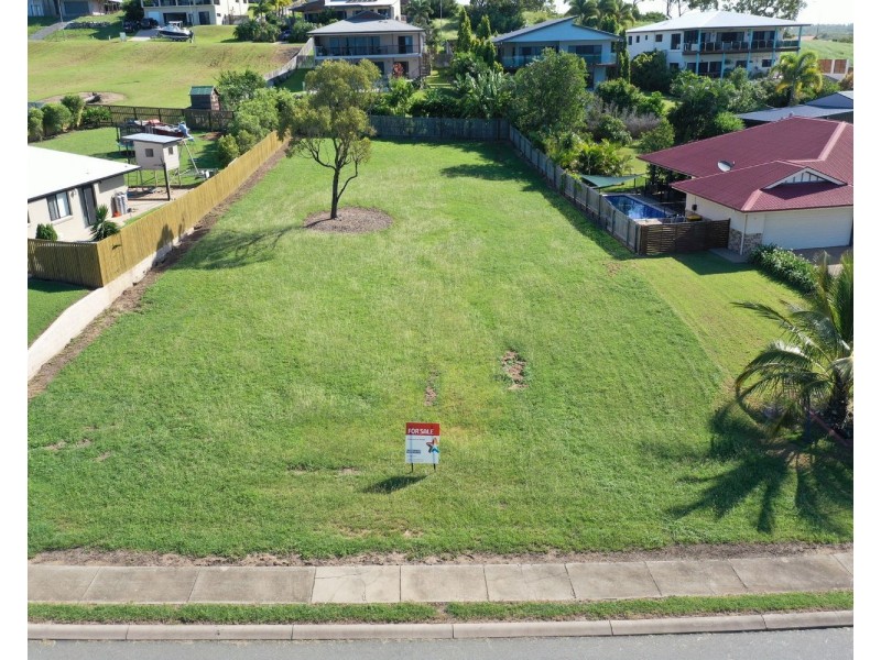 13-15 Marine Parade, Bowen QLD 4805