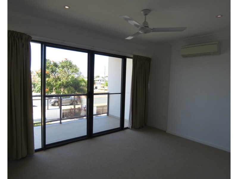 6/74A Powell Street, Bowen QLD 4805