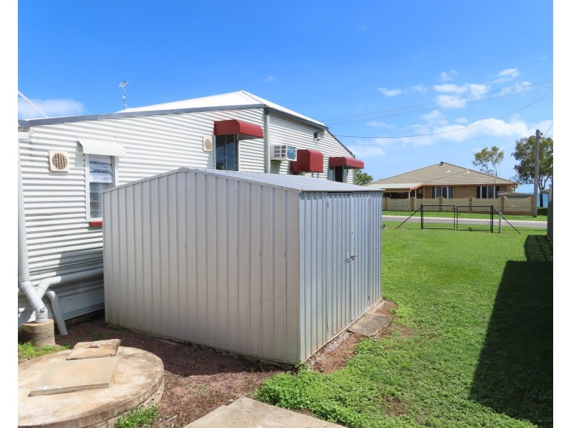 55 Whyte Avenue, Bowen QLD 4805