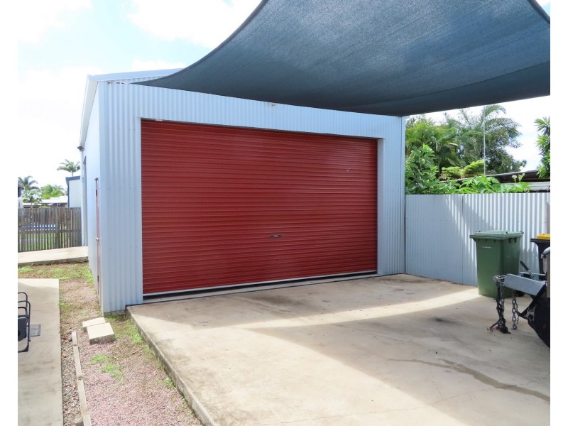 55 Whyte Avenue, Bowen QLD 4805