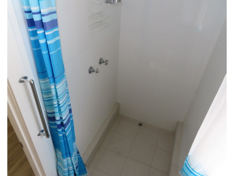 55 Whyte Avenue, Bowen QLD 4805