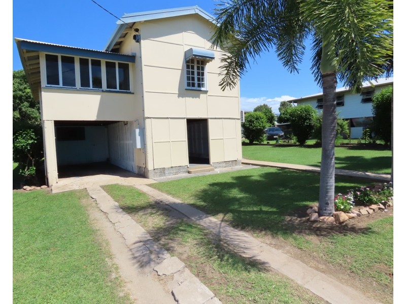 25 Kennedy Street, Bowen QLD 4805