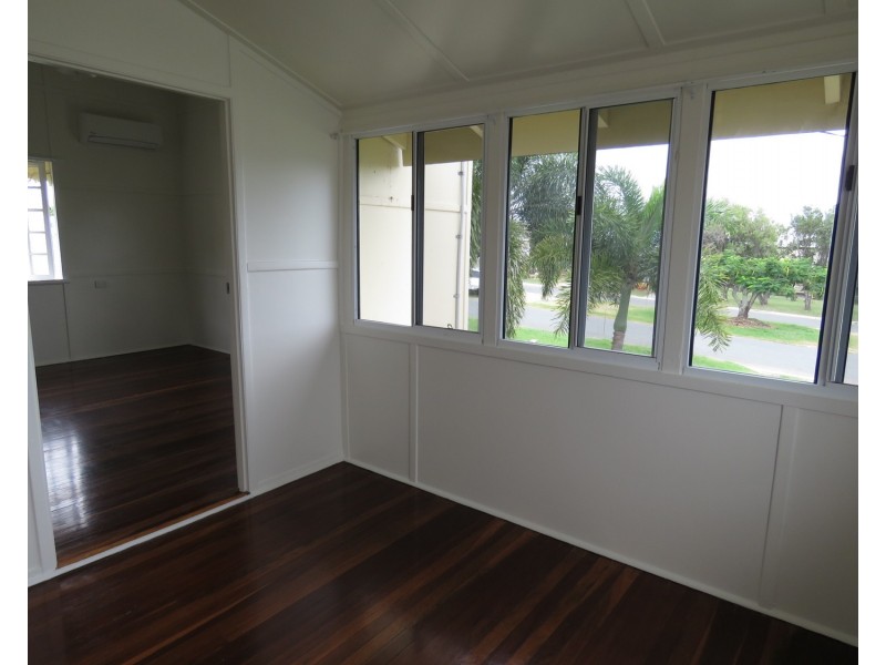 25 Kennedy Street, Bowen QLD 4805