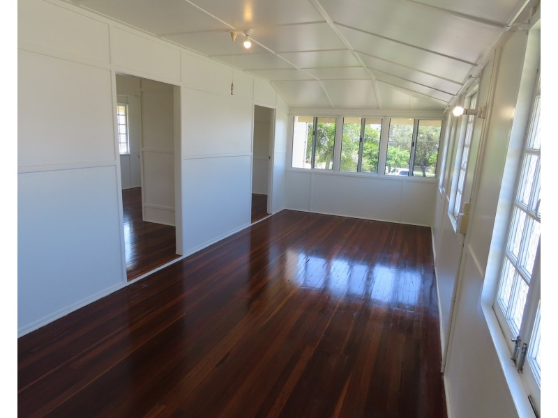 25 Kennedy Street, Bowen QLD 4805