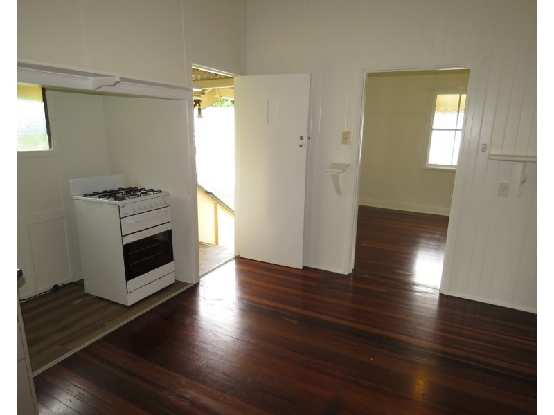 25 Kennedy Street, Bowen QLD 4805