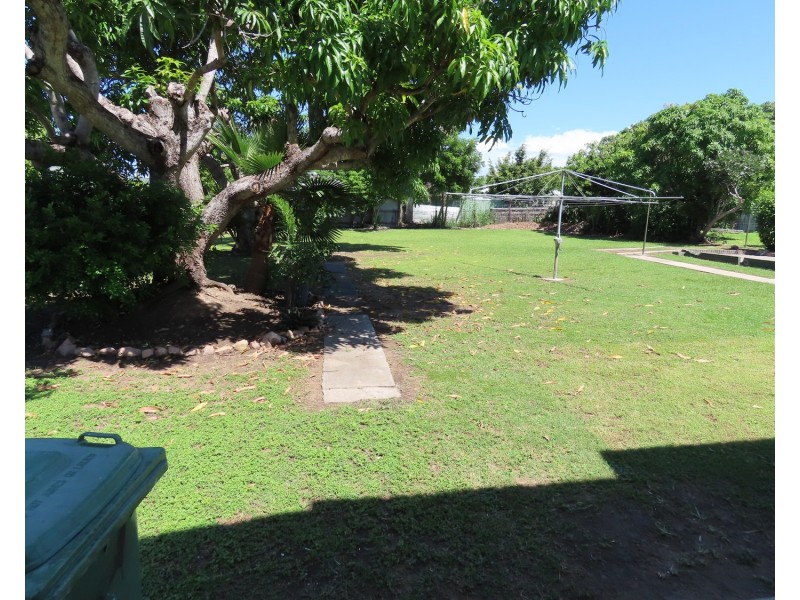 25 Kennedy Street, Bowen QLD 4805