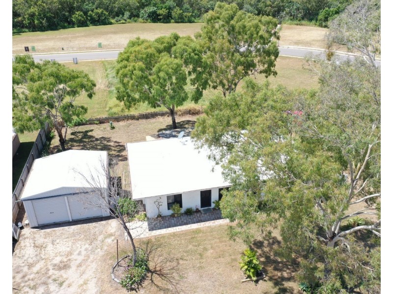 24 Crofton Street, Bowen QLD 4805