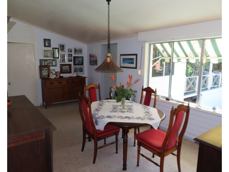 72 Poole Street, Bowen QLD 4805