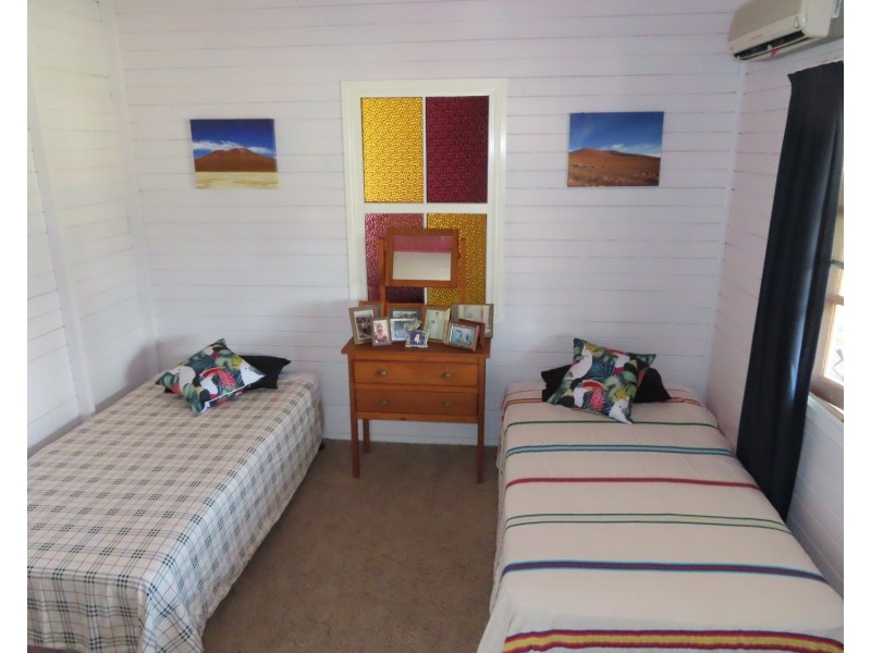 72 Poole Street, Bowen QLD 4805