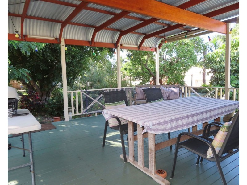 72 Poole Street, Bowen QLD 4805