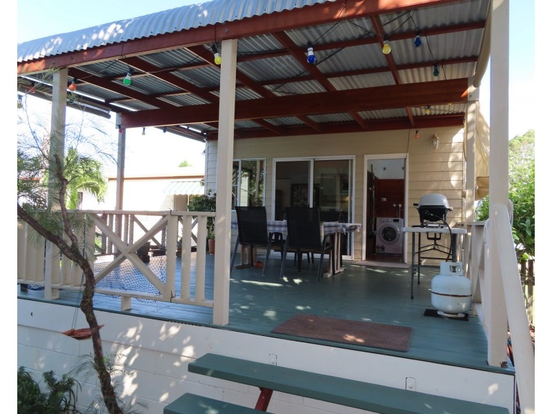 72 Poole Street, Bowen QLD 4805