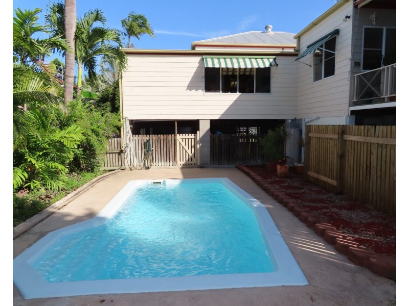 72 Poole Street, Bowen QLD 4805