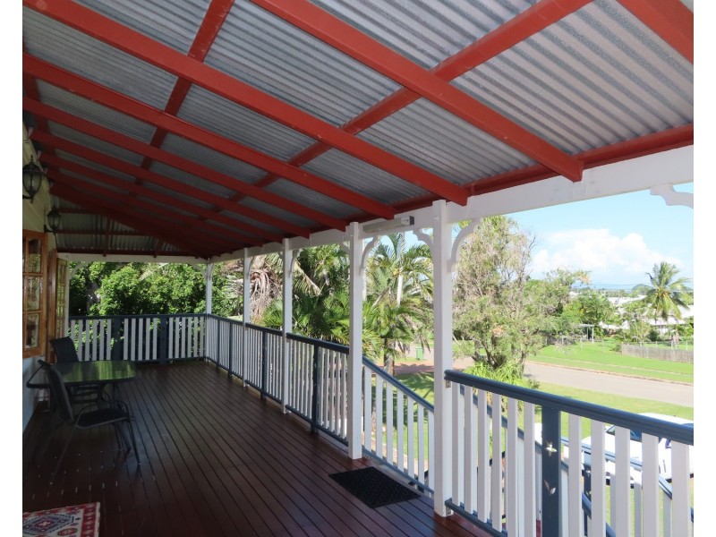 72 Poole Street, Bowen QLD 4805