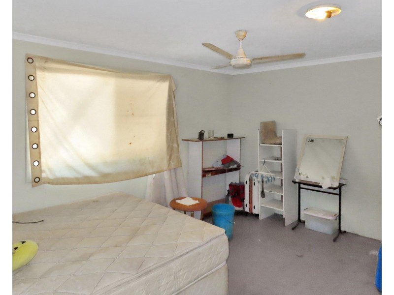87 Horseshoe Bay Road, Bowen QLD 4805