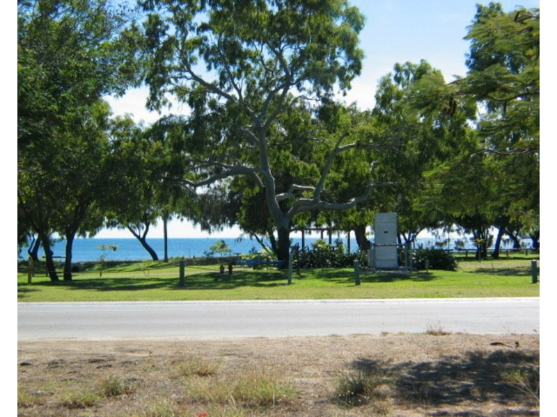 43 Horseshoe Bay Road, Bowen QLD 4805
