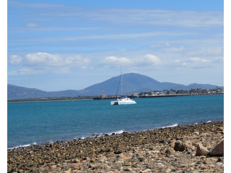 17 Elphinstone Street, Bowen QLD 4805