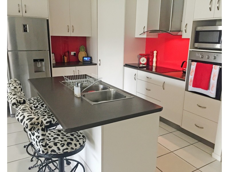 34 Scenic Crescent, Bowen QLD 4805
